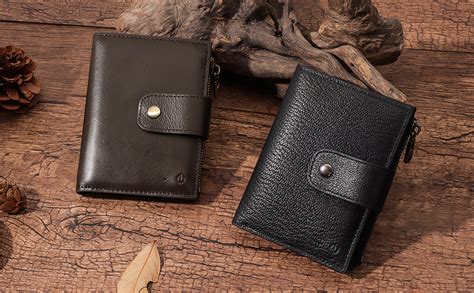 Smart Trackable Wallet for Men with Alarm